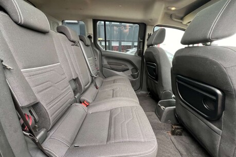 Ford Tourneo Connect 1.5 TDCi Titanium Euro 6 (s/s) 5dr 27