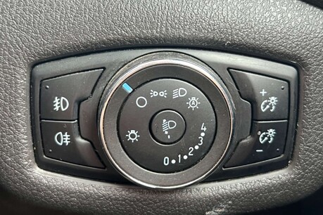 Ford Tourneo Connect 1.5 TDCi Titanium Euro 6 (s/s) 5dr 55