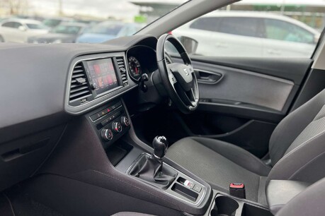 SEAT Leon 1.6 TDI SE Dynamic Euro 6 (s/s) 5dr 30
