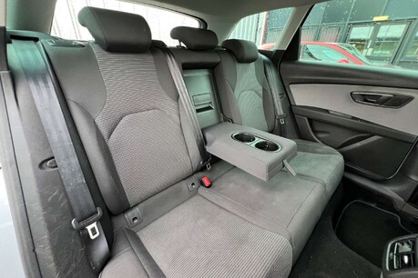SEAT Leon 1.6 TDI SE Dynamic Euro 6 (s/s) 5dr 19