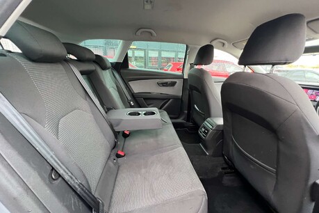 SEAT Leon 1.6 TDI SE Dynamic Euro 6 (s/s) 5dr 21