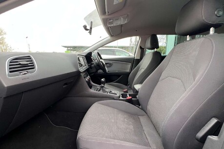 SEAT Leon 1.6 TDI SE Dynamic Euro 6 (s/s) 5dr 28