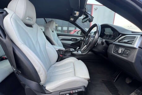 BMW M4 3.0 BiTurbo DCT Euro 6 (s/s) 2dr 33