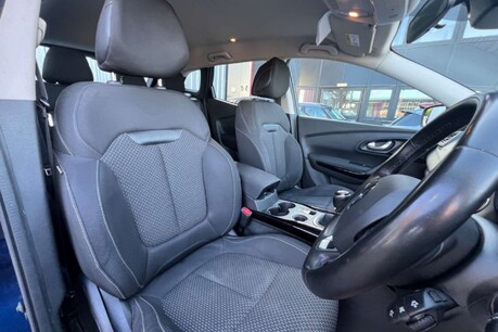 Renault Kadjar 1.3 TCe Iconic Euro 6 (s/s) 5dr 21