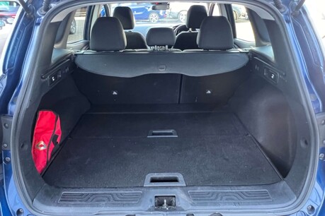 Renault Kadjar 1.3 TCe Iconic Euro 6 (s/s) 5dr 60