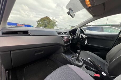 SEAT Ibiza 1.0 TSI SE Technology Euro 6 (s/s) 5dr GPF 37