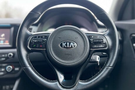 Kia Niro 1.6h GDi 2 DCT Euro 6 (s/s) 5dr 49