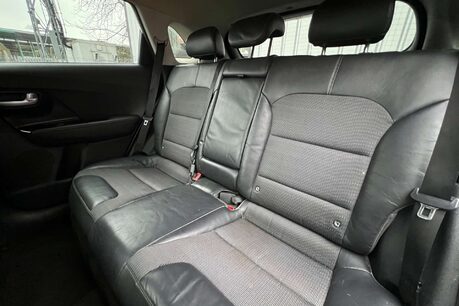 Kia Niro 1.6h GDi 2 DCT Euro 6 (s/s) 5dr 26
