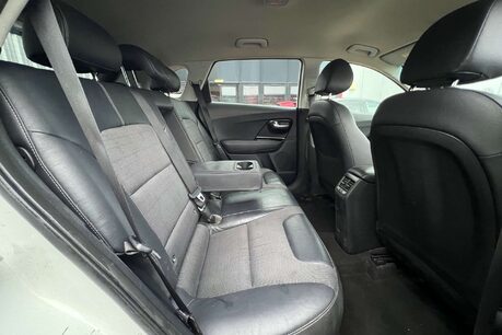 Kia Niro 1.6h GDi 2 DCT Euro 6 (s/s) 5dr 23
