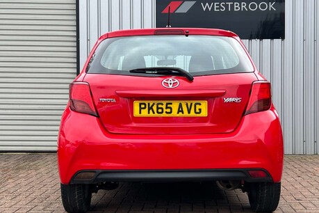 Toyota Yaris 1.0 VVT-i Icon Euro 6 5dr 3