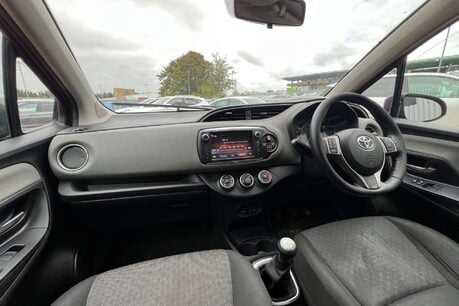 Toyota Yaris 1.0 VVT-i Icon Euro 6 5dr 28
