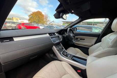 Land Rover Range Rover Evoque 2.0 TD4 HSE Dynamic Auto 4WD Euro 6 (s/s) 5dr 33