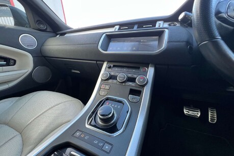 Land Rover Range Rover Evoque 2.0 TD4 HSE Dynamic Auto 4WD Euro 6 (s/s) 5dr 36