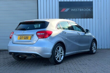 Mercedes-Benz A Class 1.5 A180 CDI Sport 7G-DCT Euro 5 (s/s) 5dr 11