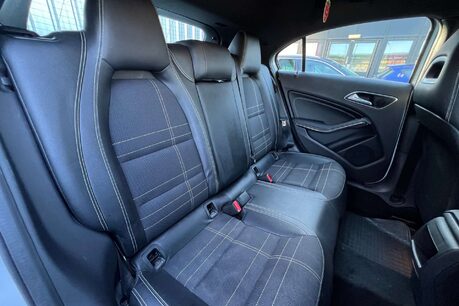 Mercedes-Benz A Class 1.5 A180 CDI Sport 7G-DCT Euro 5 (s/s) 5dr 30