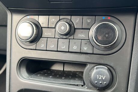 Nissan Qashqai 1.5 dCi 360 2WD Euro 5 5dr 36