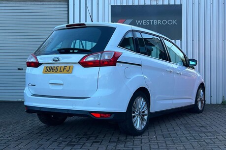 Ford Grand C-Max 1.5 TDCi Titanium Euro 6 (s/s) 5dr 8