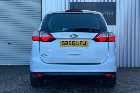 Ford Grand C-Max 1.5 TDCi Titanium Euro 6 (s/s) 5dr 9