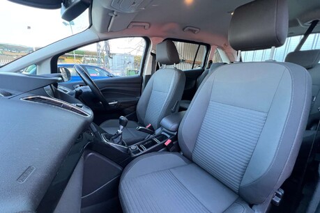 Ford Grand C-Max 1.5 TDCi Titanium Euro 6 (s/s) 5dr 28