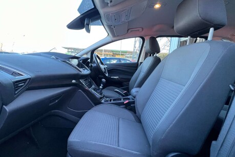 Ford Grand C-Max 1.5 TDCi Titanium Euro 6 (s/s) 5dr 29
