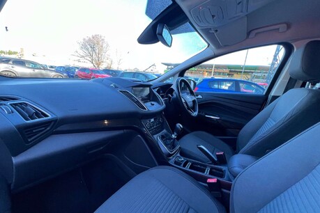 Ford Grand C-Max 1.5 TDCi Titanium Euro 6 (s/s) 5dr 30
