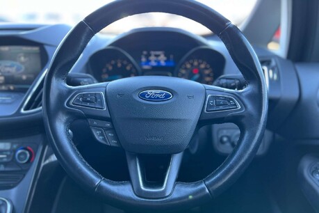 Ford Grand C-Max 1.5 TDCi Titanium Euro 6 (s/s) 5dr 44