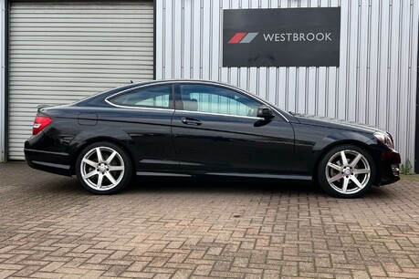 Mercedes-Benz C Class 2.1 C250 CDI AMG Sport Edition G-Tronic+ Euro 5 (s/s) 2dr 10