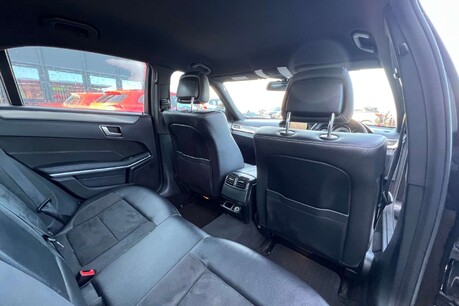 Mercedes-Benz E Class 2.1 E250 CDI AMG Line G-Tronic+ Euro 5 (s/s) 4dr 26