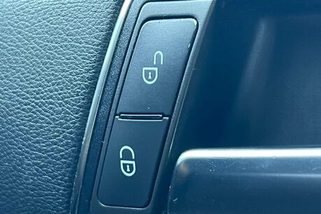 Mercedes-Benz E Class 2.1 E250 CDI AMG Line G-Tronic+ Euro 5 (s/s) 4dr 60