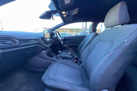 Ford Fiesta 1.0T EcoBoost ST-Line Euro 6 (s/s) 3dr 21