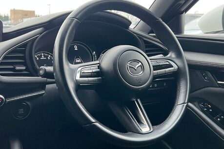 Mazda 3 2.0 e-SKYACTIV-G MHEV SE-L Lux Euro 6 (s/s) 5dr 15
