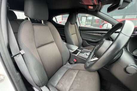 Mazda 3 2.0 e-SKYACTIV-G MHEV SE-L Lux Euro 6 (s/s) 5dr 19