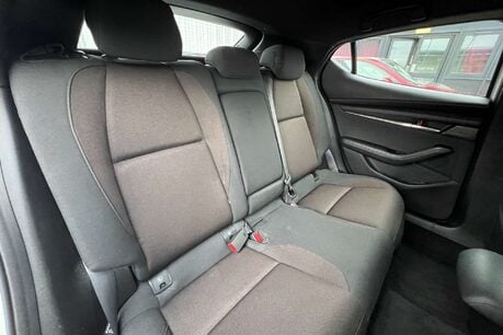 Mazda 3 2.0 e-SKYACTIV-G MHEV SE-L Lux Euro 6 (s/s) 5dr 22