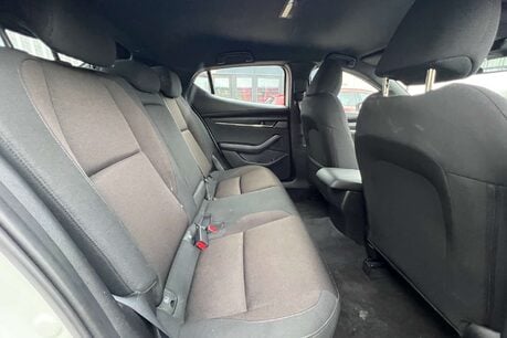 Mazda 3 2.0 e-SKYACTIV-G MHEV SE-L Lux Euro 6 (s/s) 5dr 24