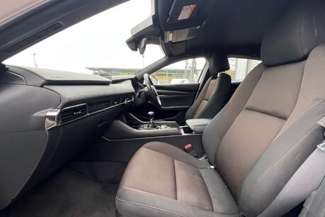 Mazda 3 2.0 e-SKYACTIV-G MHEV SE-L Lux Euro 6 (s/s) 5dr 30