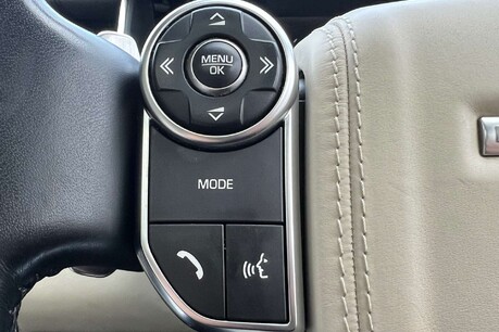 Land Rover Range Rover 4.4 SD V8 Autobiography Auto 4WD Euro 6 (s/s) 5dr 69