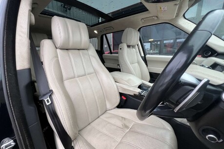 Land Rover Range Rover 4.4 SD V8 Autobiography Auto 4WD Euro 6 (s/s) 5dr 30