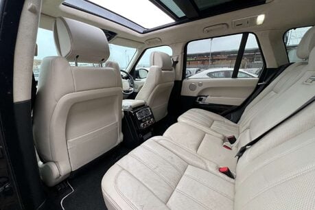 Land Rover Range Rover 4.4 SD V8 Autobiography Auto 4WD Euro 6 (s/s) 5dr 41