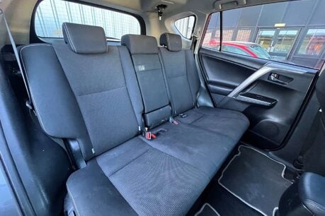 Toyota Rav4 2.5 VVT-h Icon Tech CVT Euro 6 (s/s) 5dr 20