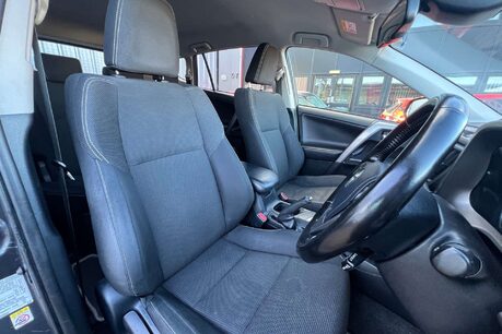 Toyota Rav4 2.5 VVT-h Icon Tech CVT Euro 6 (s/s) 5dr 17