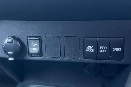 Toyota Rav4 2.5 VVT-h Icon Tech CVT Euro 6 (s/s) 5dr 35