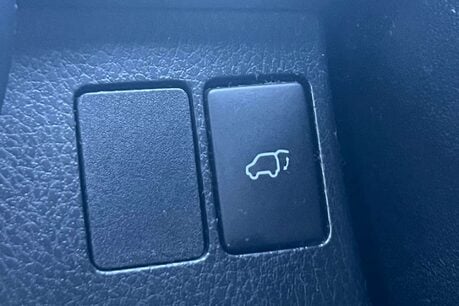 Toyota Rav4 2.5 VVT-h Icon Tech CVT Euro 6 (s/s) 5dr 41