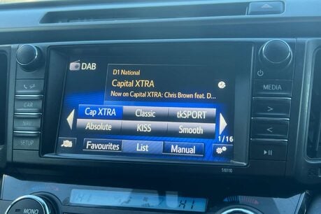 Toyota Rav4 2.5 VVT-h Icon Tech CVT Euro 6 (s/s) 5dr 38