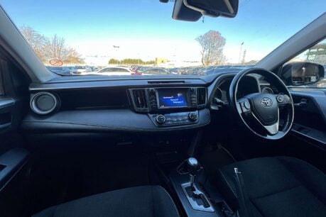Toyota Rav4 2.5 VVT-h Icon Tech CVT Euro 6 (s/s) 5dr 31