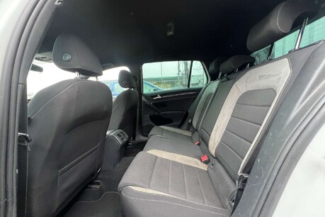 Volkswagen Golf 2.0 TSI BlueMotion Tech R DSG 4Motion Euro 6 (s/s) 5dr 31