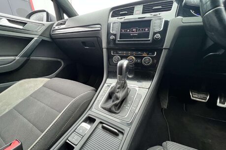 Volkswagen Golf 2.0 TSI BlueMotion Tech R DSG 4Motion Euro 6 (s/s) 5dr 38