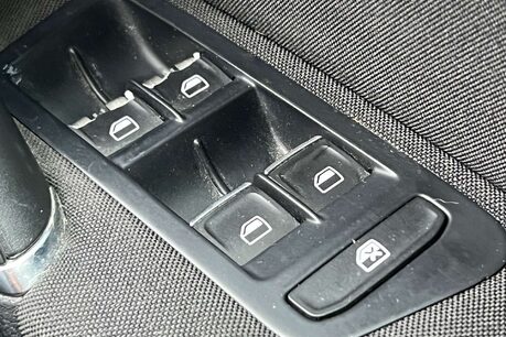 Volkswagen Golf 2.0 TSI BlueMotion Tech R DSG 4Motion Euro 6 (s/s) 5dr 61
