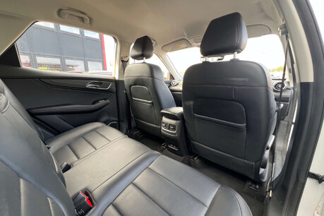 MG HS 1.5 T-GDI Excite Euro 6 (s/s) 5dr 25