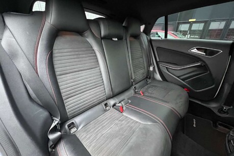 Mercedes-Benz CLA Class 2.1 CLA220d AMG Sport Shooting Brake 7G-DCT Euro 6 (s/s) 5dr 21