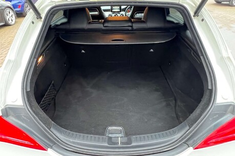 Mercedes-Benz CLA Class 2.1 CLA220d AMG Sport Shooting Brake 7G-DCT Euro 6 (s/s) 5dr 54